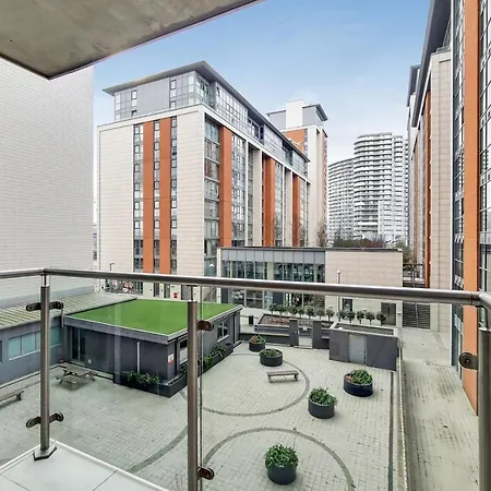 Fully Serviced Two Bed Apartment By Excel & O2 London Exterior photo