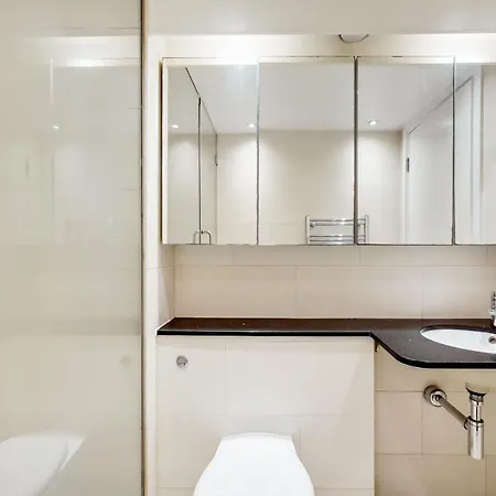 Fully Serviced Two Bed Apartment By Excel & O2 London Exterior photo